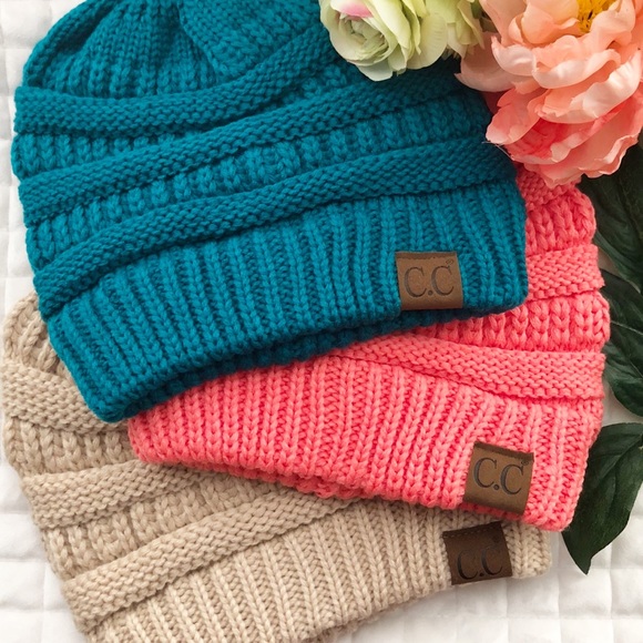 Coral Messy Bun CC Beanie - Picture 2 of 3